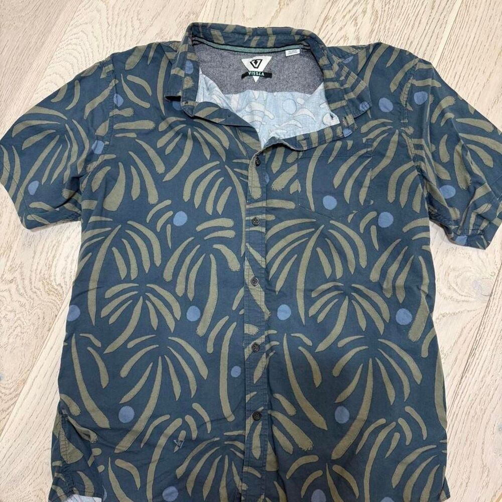 Vissla Men's Green and Blue Shirt